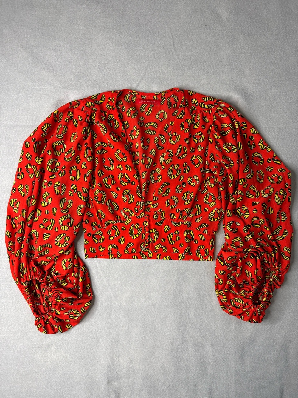 Signature 8 Red Zebra Print Puff Sleeve Crop Blouse Size Small